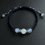 【月虹 🌙✨】ホワイトムーンストーン ロイヤルブルームーンストーン 6月誕生石 マクラメ 編み  ブレスレット