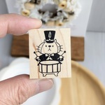 【太鼓をたたくチョビくん　ラバースタンプ】