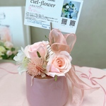 ピンク薔薇のカードスタンド　ガラス製　アーティフィシャルフラワー