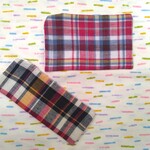 【じょんこさまオーダー品】手縫い☆布製・櫛（くし）ケース☆マドラスチェック柄☆裏地付き☆２種☆シンプル☆