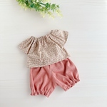 32cmサイズのお人形用＊上下セット服＊茶花柄×くすみピンク無地