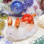 Uo598［メンダコ］宇宙を宿すガラスのウミウシ