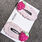 【２つセット】あみぐるみいちごのパッチンピン
