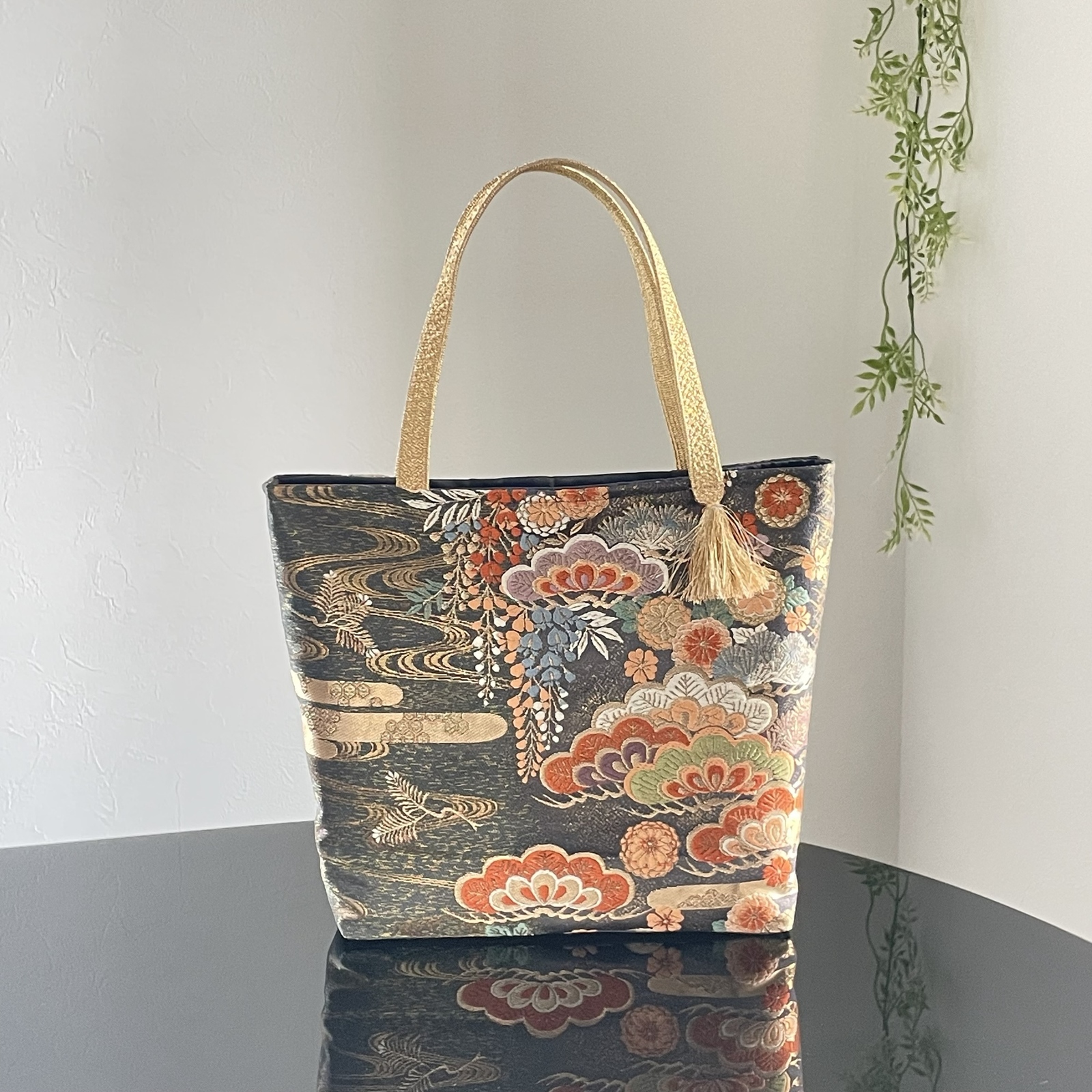 麻帯　野あざみ　リメイク　山葡萄ハンドルバッグ 麻帯 野あざみ リメイク 山葡萄ハンドルバッグ-一番人気