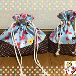 現品のみセール！黒猫にお花柄のお弁当袋とコップ袋のセット！