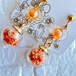 再販♪金具変更◎本物の花を使用※推し活(色)カラーアプリコットオレンジイヤリング