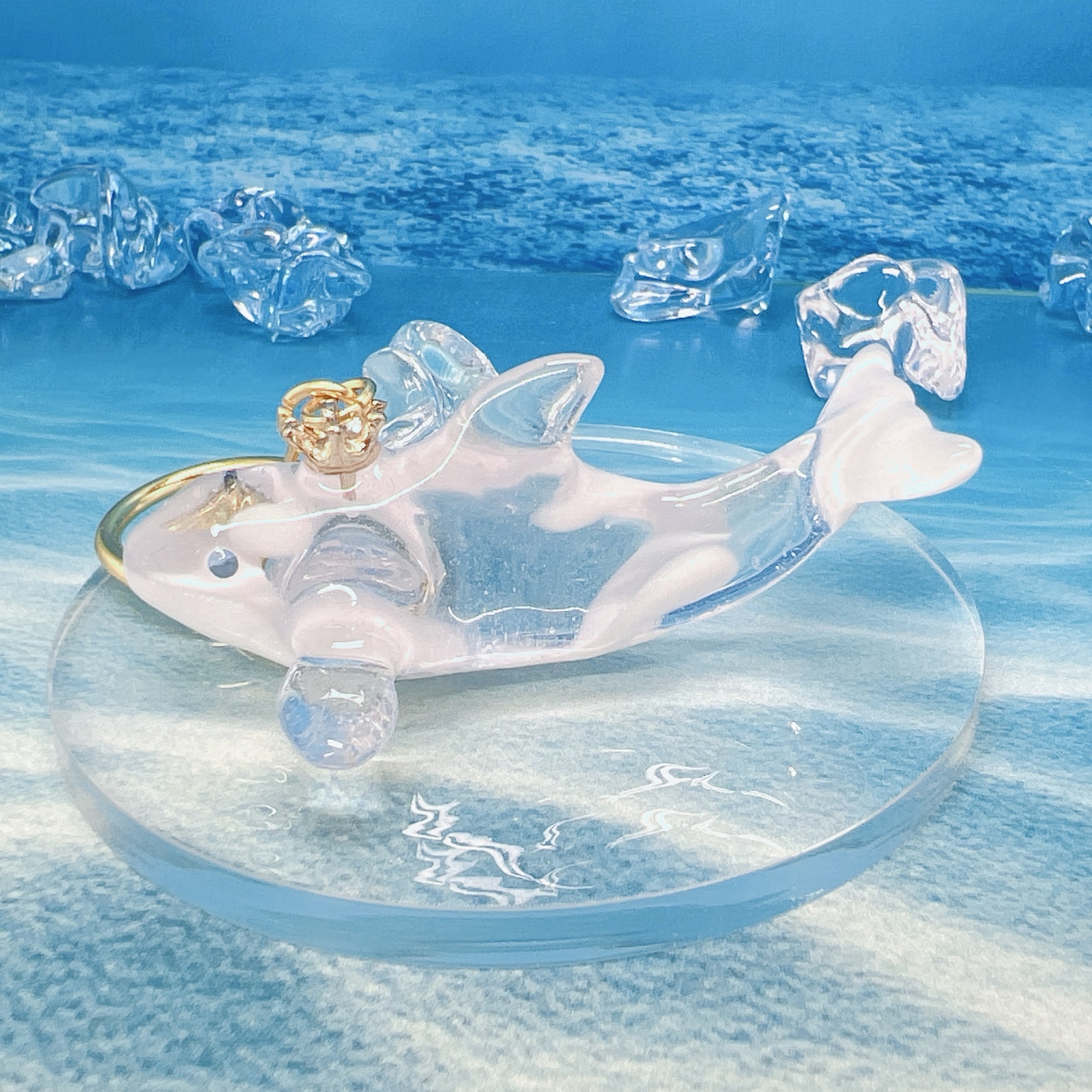 人気✨【クリアカラー】シャチの立体キーホルダー - Handmadeshop