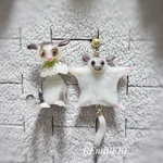 M様専用　ショウガラゴとモモンガのピアス