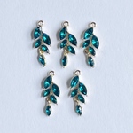 【5個入】A級ガラスストーンチャーム 葉 青