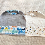 ine※※様専用　乗り物柄　2枚セット　おりこうエプロン　食事エプロン　完成品
