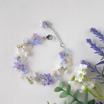 夏の野花のブレスレット