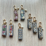 インド刺繍リボンのキーホルダー