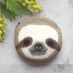 ゆる顔ナマケモノポーチ