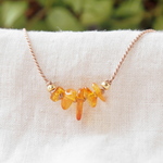 Chip Short Necklace（琥珀）