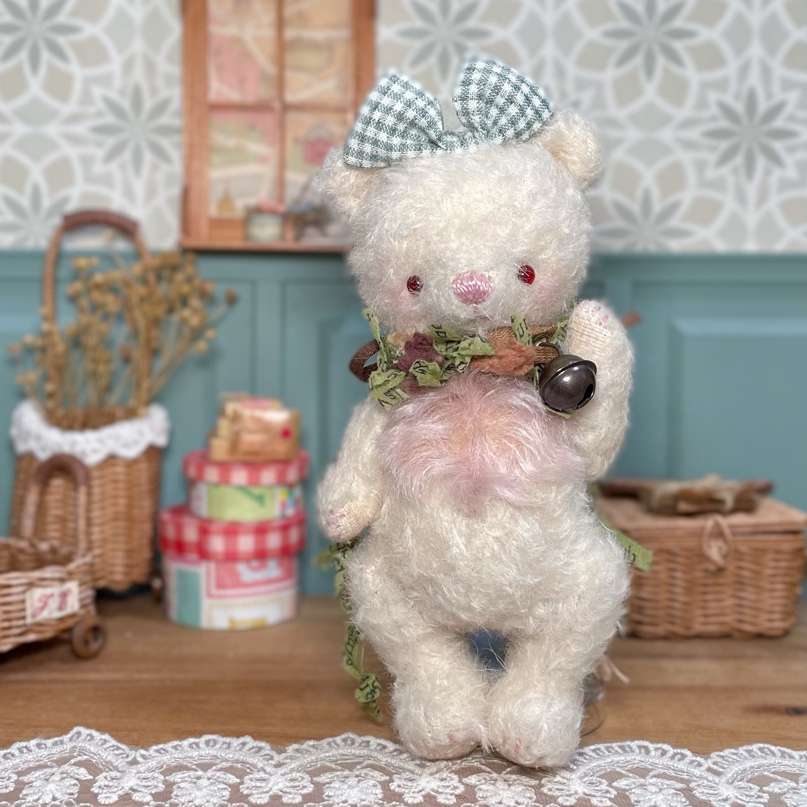 fluffyteddy＊ホワイトいちごテディベア【単品】 - ✽.｡.:*・ﾟ