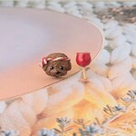 【夏祭りｱｸｾ】りんご飴 と お祭り チワワ 🎇　 / ピアス / イヤリング / 樹脂 / アレルギー対応
