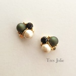 改良 大人可愛いビジューピアス khaki