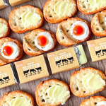 〈3点SET〉ミニチュアフード　バター付きのカンパーニュスライス