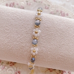 再販 ✩ 青色のお花ビーズブレスレット✩.*⋆