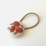 ellipseの花 刺繍 ヘアゴム  オレンジビーズ