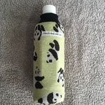  [再販] パンダ柄500mlペットボトルカバー(ホルダー)イエロー×ブラック