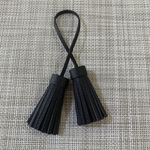 レザータッセルチャーム ブラック太巻き6