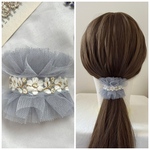 《チュールフリル×グレー》ポニーフック インド刺繍 ヘアカフ ヘアフック ヘアアクセサリー リボン