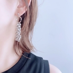 サージカルステンレスのメタルボールタッセル　ピアス/イヤリング  【金属アレルギー対応】　　シルバー