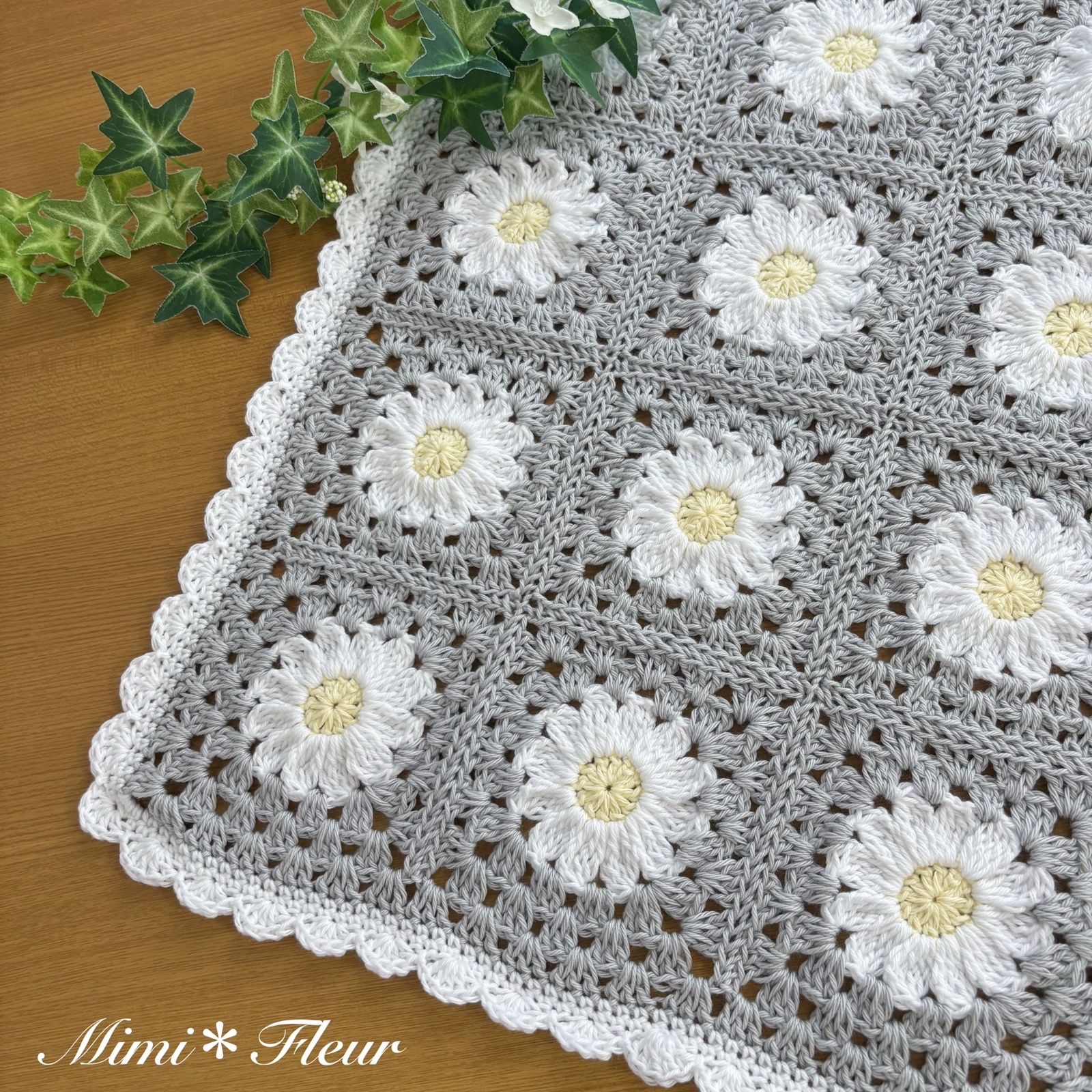 モリーの花 ＊ ブランケット ひざ掛け マルチマット ピンク パープル