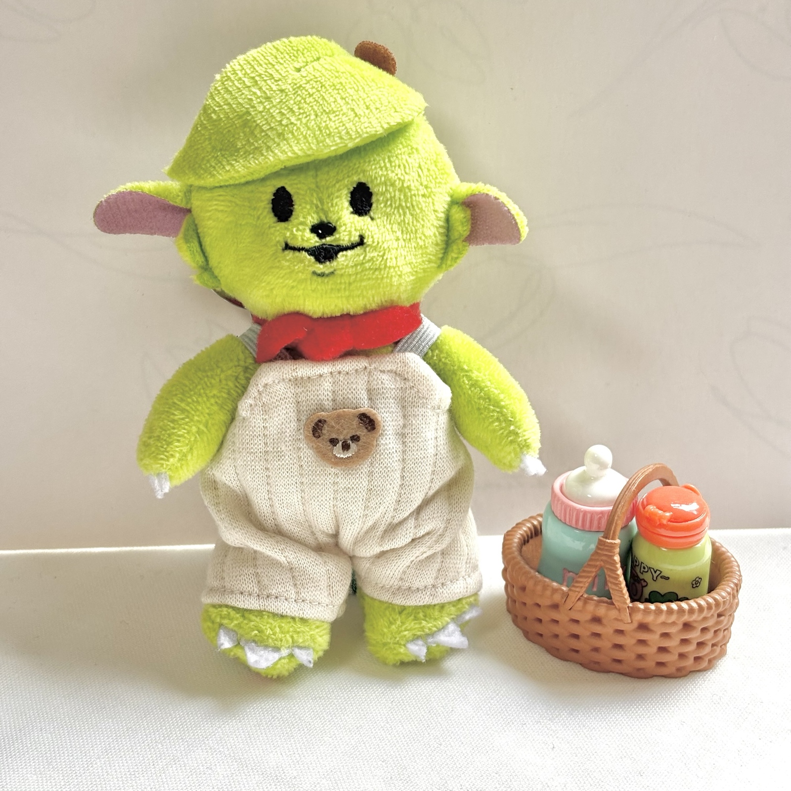 ぽー ෆ̈ ぬい服 メメル 送料無料】メメルのサロペット アイボリー くま ハンドメイド ぬい服