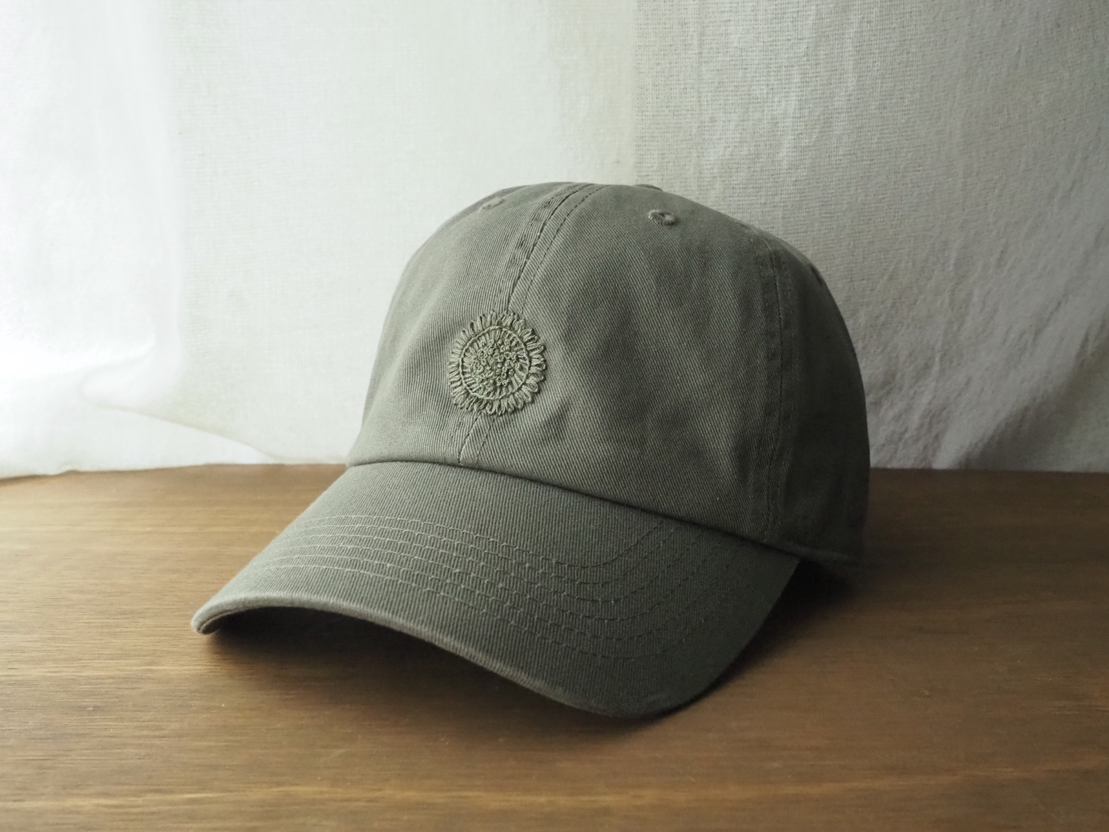 630通り！えらべる！おうちネコ刺繍【ベージュ／刺繍】ekot