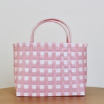 Blush Gingham｜ピンクギンガムの手編みプラカゴ（トート／軽量バッグ/PPバンド）