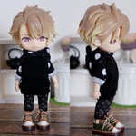 水玉黒　パーカーとパンツのセット（ねんどろいどどーるオビツ11ボディ共有サイズ）