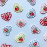 いちごジャムとギンガムチェックキッズヘアゴム🍓