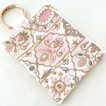 new  インド刺繍 カラビナ付き ミニポーチ 𓂃𓈒𓏸