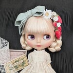 リネンと苺と花のカチューシャ