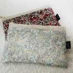 母子手帳ケース★リバティ 通帳☆カワード<Coward> ☆お薬手帳ケース　通帳ケース　ペールブルー