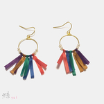 秋色フリンジピアス