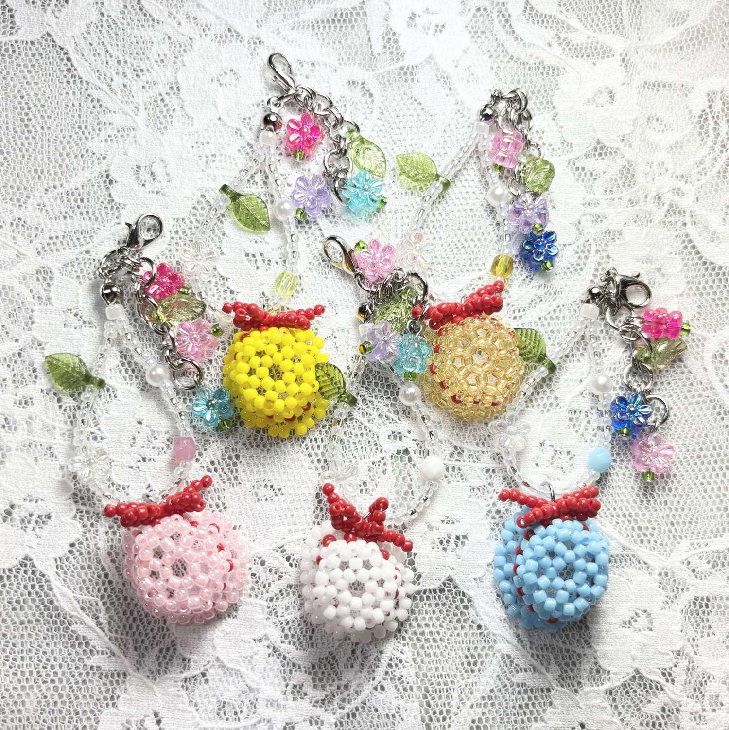 ミニチュア麦わら帽子　ストラップ ミニチュア麦わら帽子 ストラップ ペットボトルのキャップで麦わら帽子