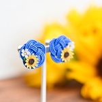 向日葵アクセサリー　水引梅とつまみ細工　青色 / Sunflower Accessory  Mizuhiki Plum Blossom & Tsumami Zaiku Blue