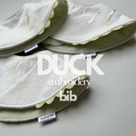 ［DUCK  embroidery bib ］出産祝い　プレゼント　赤ちゃん　よだれかけ　スタイ
