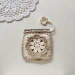 lilla*lilla*小さなお花の巾着(beige×milk)