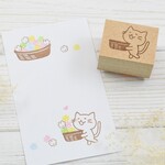 カゴを持った猫のはんこ