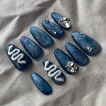 Mystic Venom  (ミスティック・ベノム)