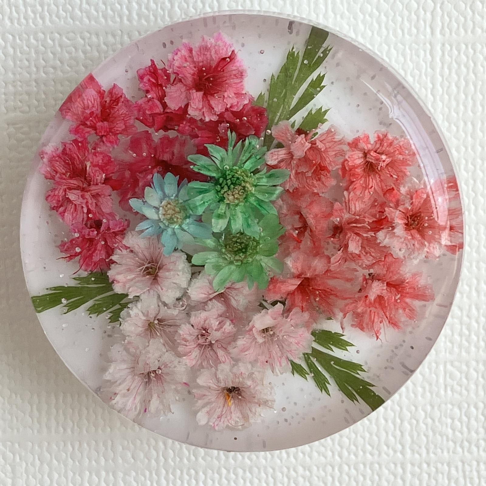 レジンブローチの人気通販 | minne 国内最大級のハンドメイド