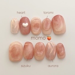 新作ネイルチップ🍑桃のうるうるニュアンス　夏　マグネット　推し活　ピンク　オーロラ　ピーチ
