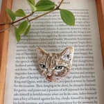 【オーダー】うちの子刺繍ブローチ、イラスト刺繍がま口ポーチ