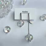 aura / pierce