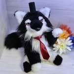 白黒のオオカミさんのぬいぐるみ