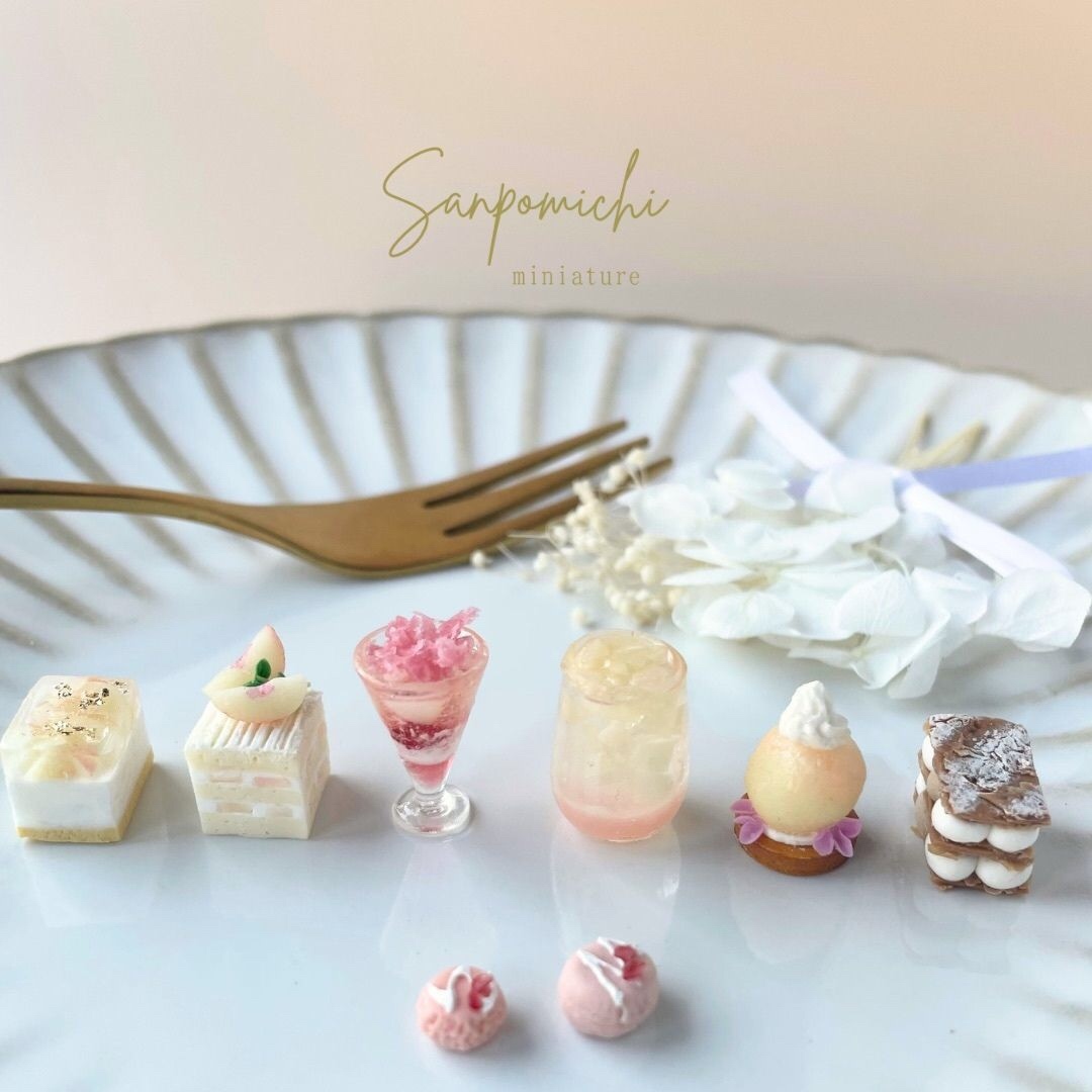 再販】乙女の桃🍑スイーツセット ミニチュア ミニチュアスイーツ